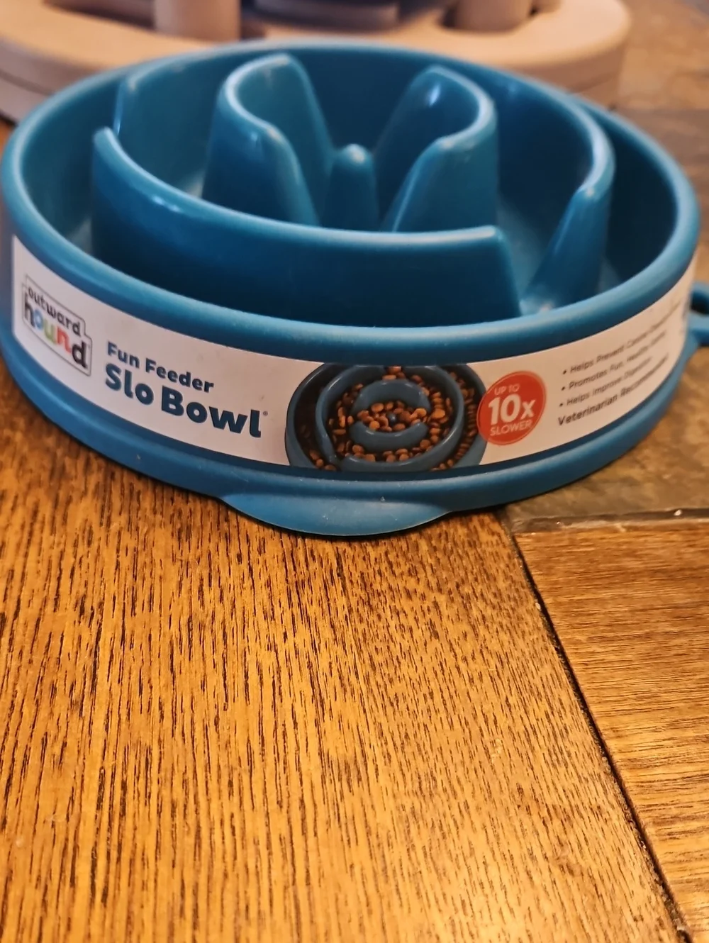 Outward Hound slow feeder/puzzle set
